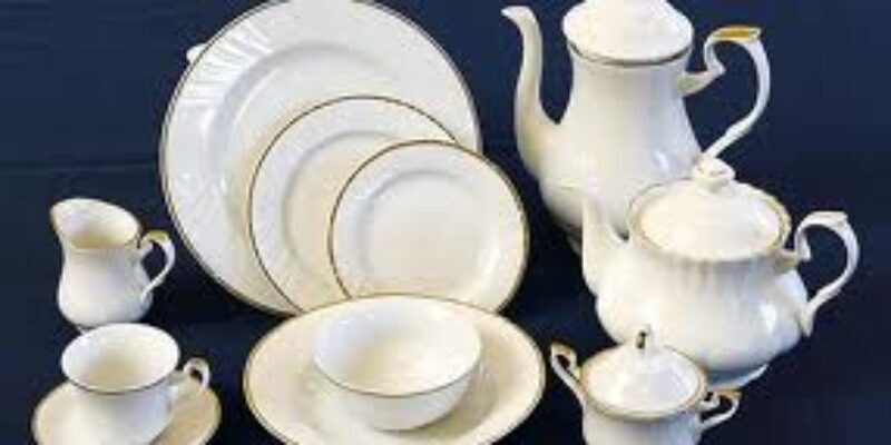 Jak przechowywać porcelanę?